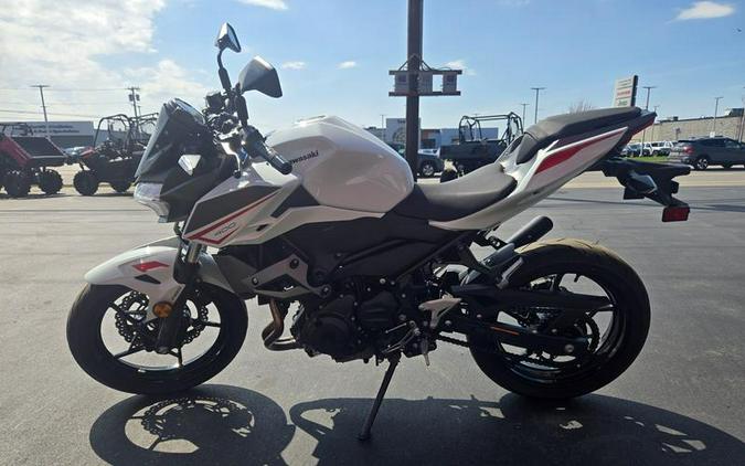 2022 Kawasaki Z400 ABS