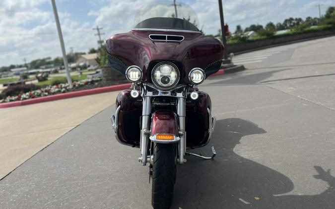 2015 Harley-Davidson® FLHTCUL Electra Glide® Ultra Classic® Low Mysterious Red Sunglow 642962