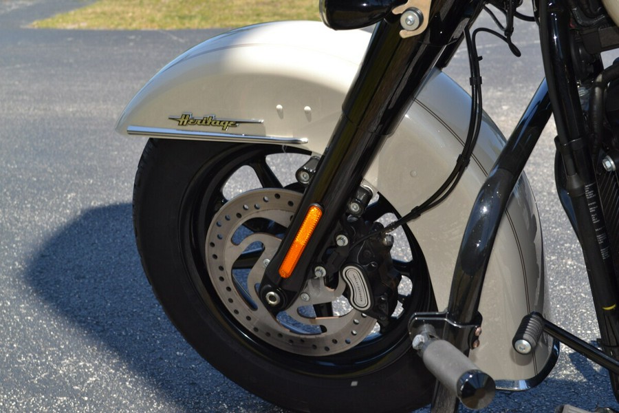 2022 Harley-Davidson Heritage Classic 114 - FLHCS