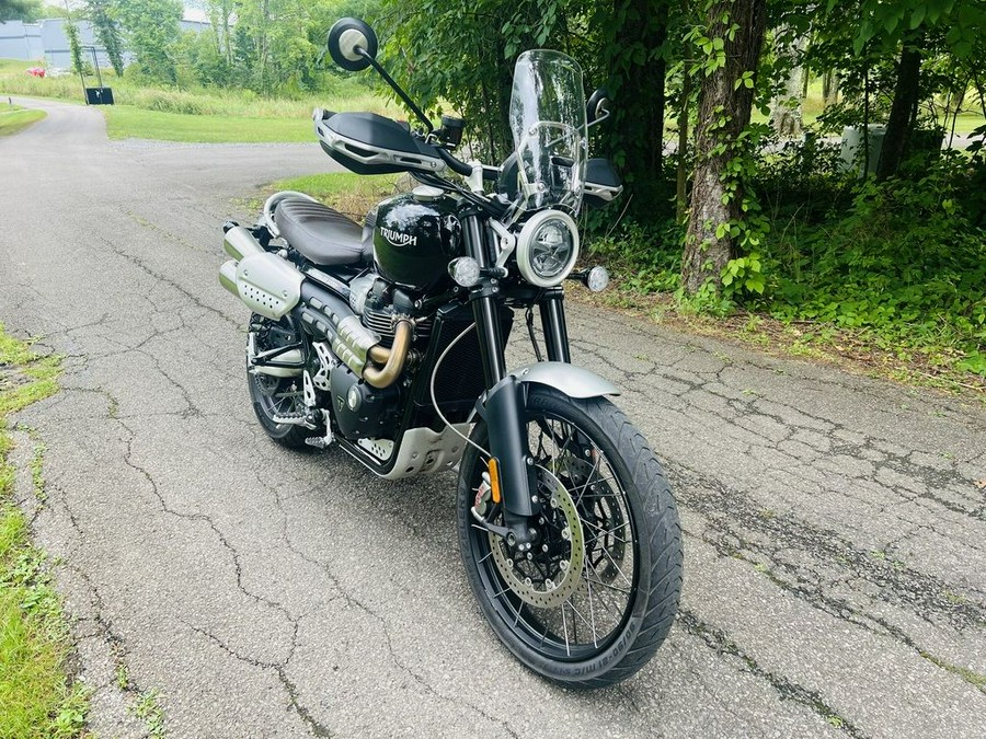 2023 Triumph Scrambler 1200 XC Sapphire Black