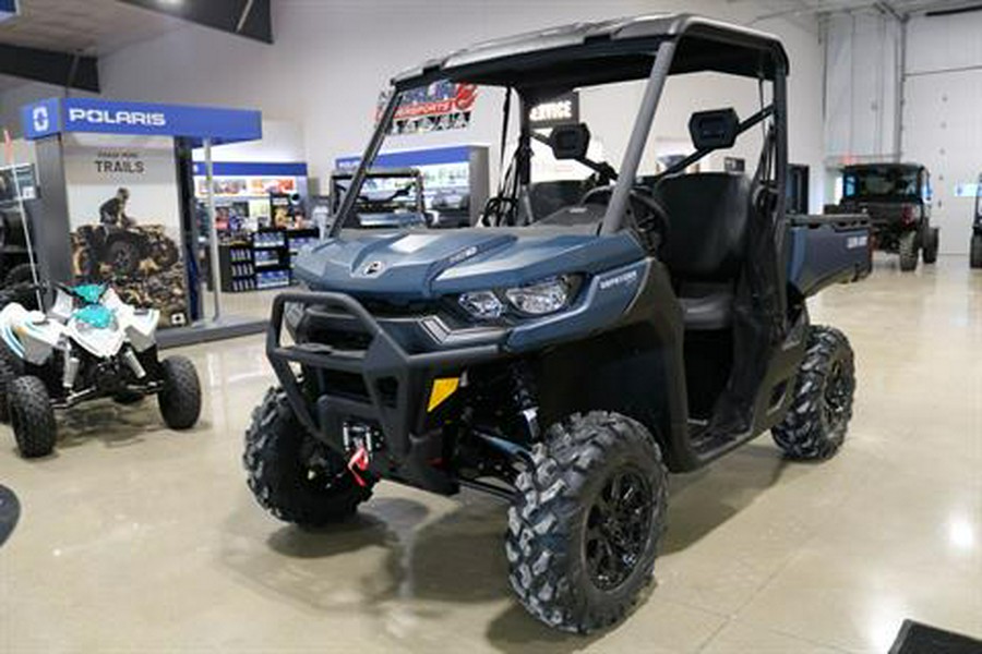 2025 Can-Am Defender XT HD10