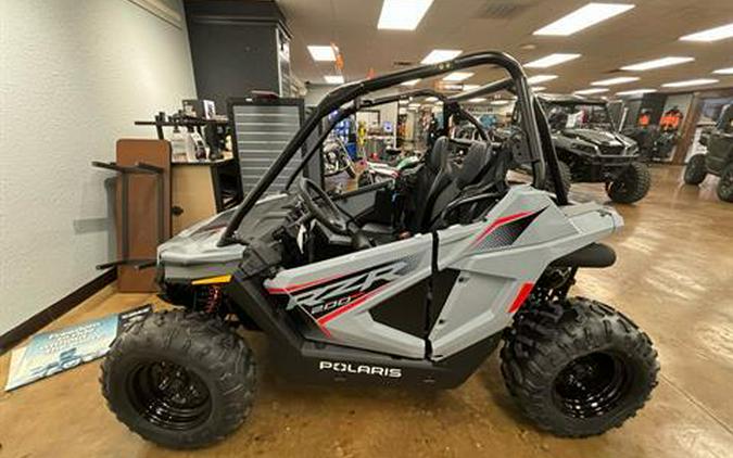 2024 Polaris RZR 200 EFI