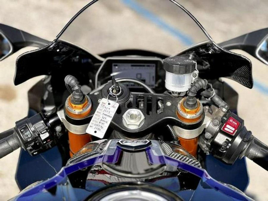2023 Yamaha YZF-R1M