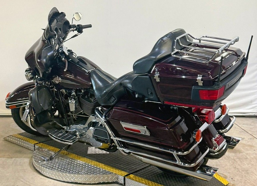 2006 Harley-Davidson® FLHTCUI - Ultra Classic® Electra Glide®