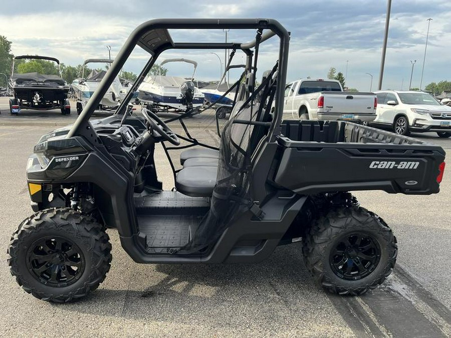 2025 Can-Am® Defender DPS HD9 Stealth Black