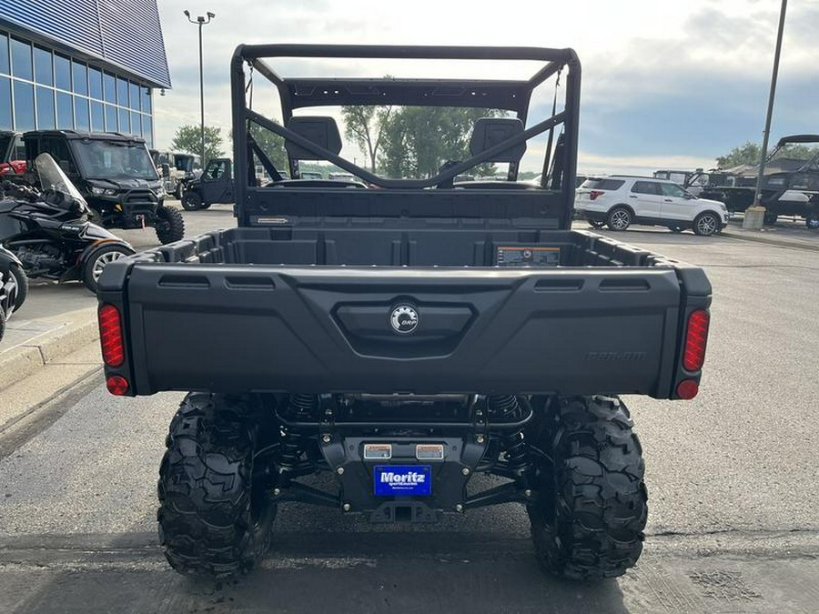 2025 Can-Am® Defender DPS HD9 Stealth Black