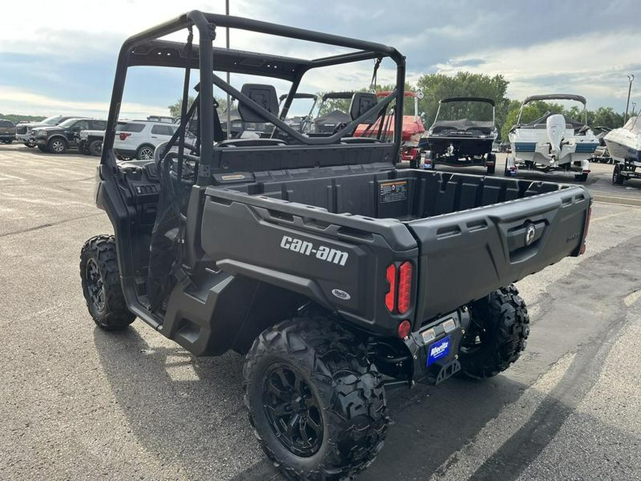 2025 Can-Am® Defender DPS HD9 Stealth Black