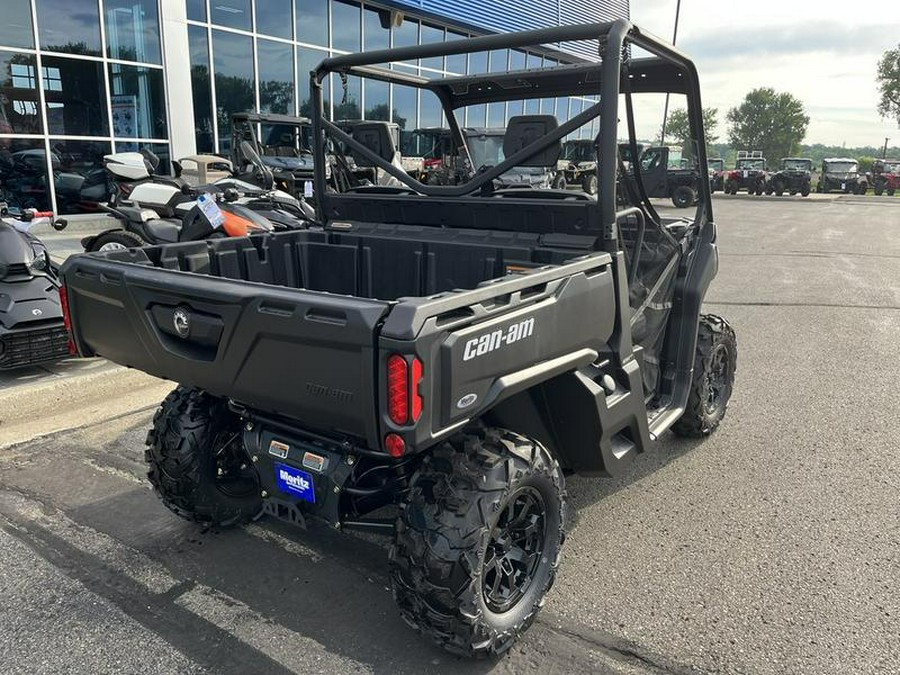 2025 Can-Am® Defender DPS HD9 Stealth Black
