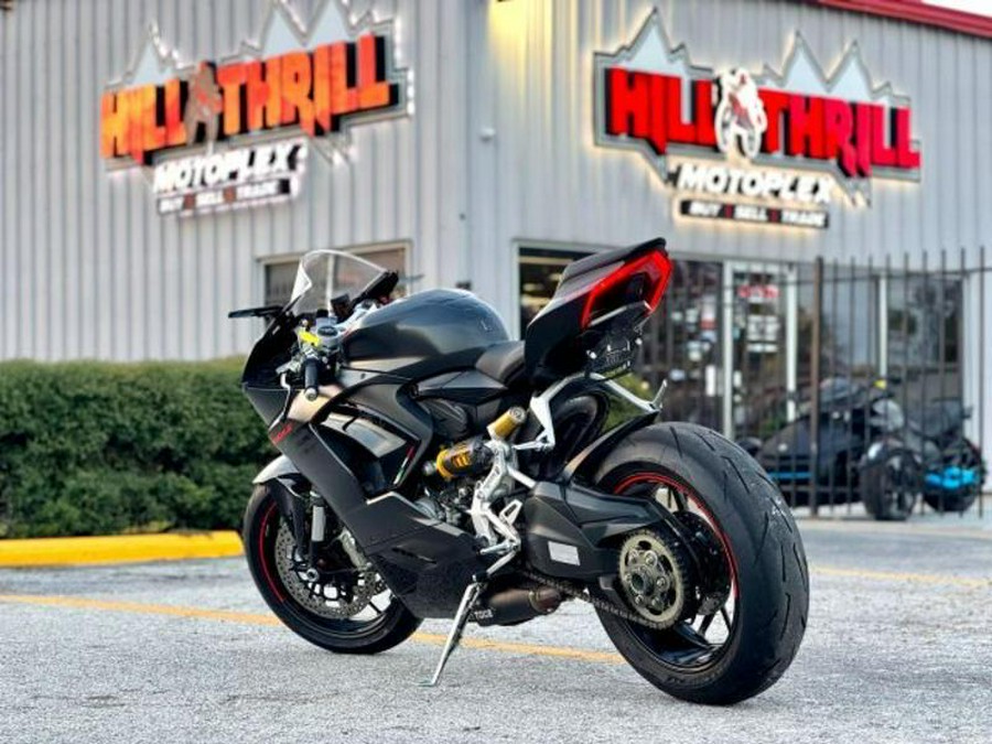 2024 Ducati Panigale V2