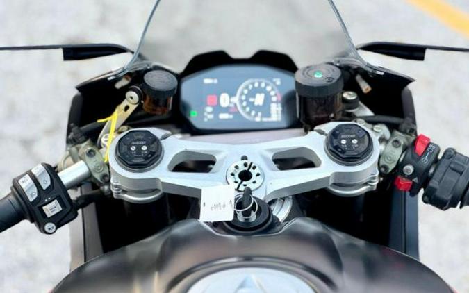 2024 Ducati Panigale V2
