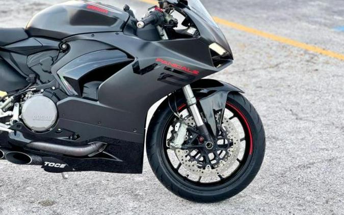 2024 Ducati Panigale V2