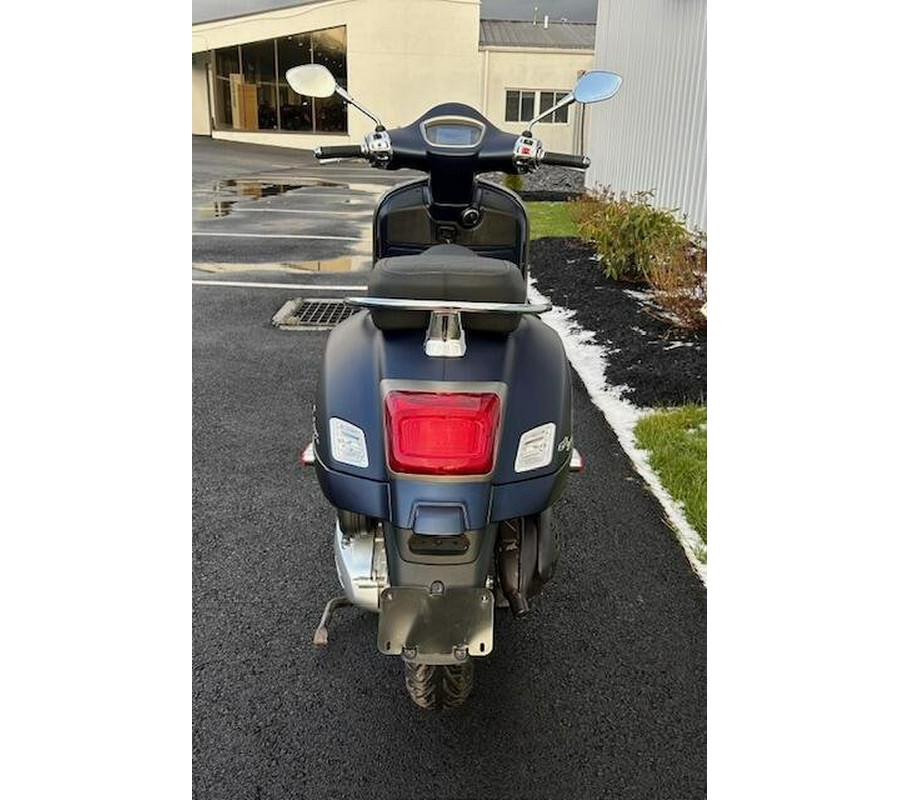 2023 Vespa GTS 300 SuperTech
