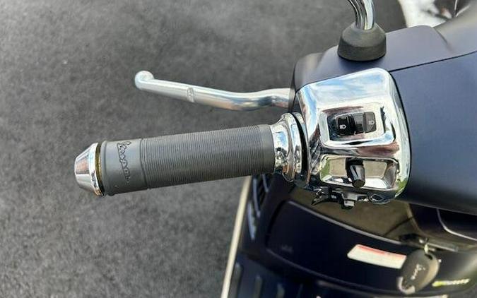 2023 Vespa GTS 300 SuperTech