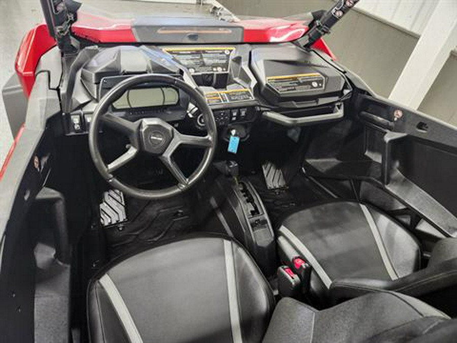 2025 Can-Am Commander MAX XT 700