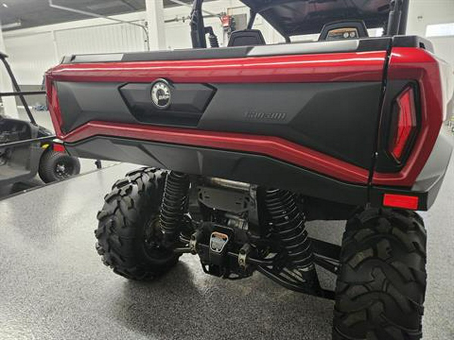 2025 Can-Am Commander MAX XT 700