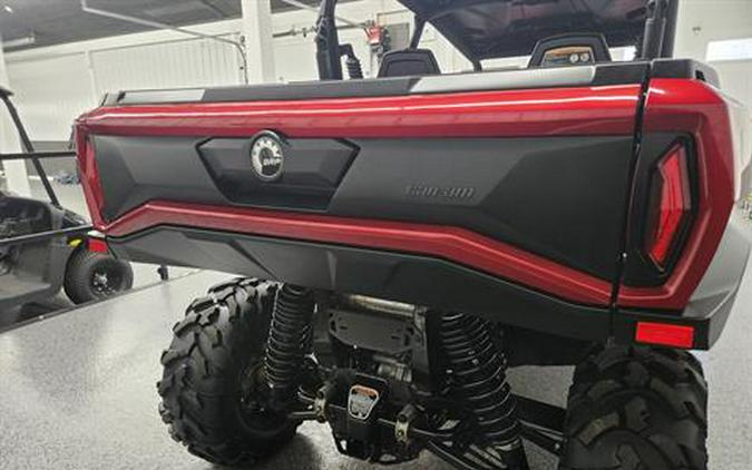 2025 Can-Am Commander MAX XT 700