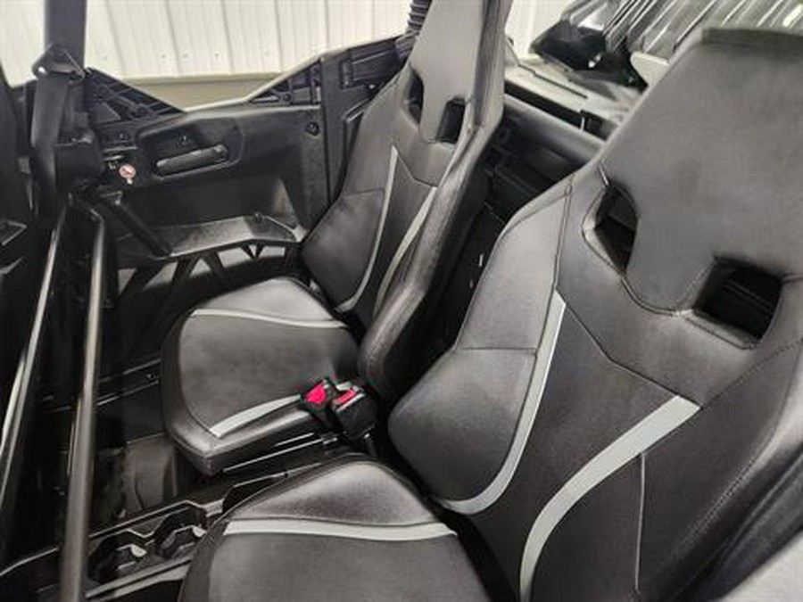 2025 Can-Am Commander MAX XT 700