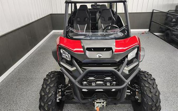 2025 Can-Am Commander MAX XT 700