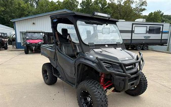 2017 Honda Pioneer 1000 LE