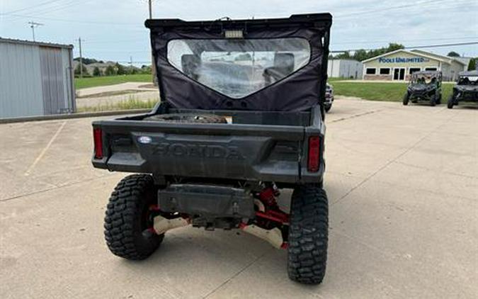 2017 Honda Pioneer 1000 LE