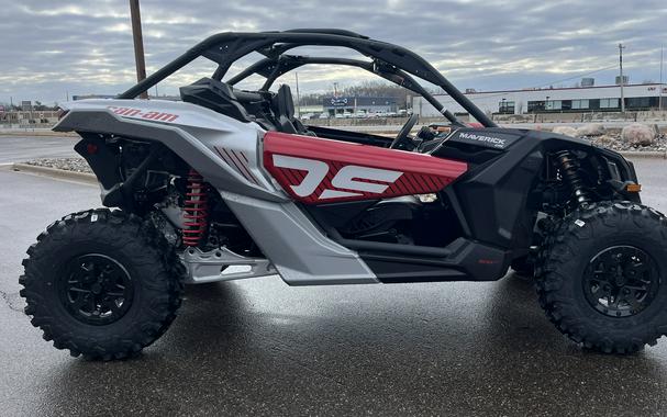 2024 Can-Am™ Maverick X3 DS TURBO RR