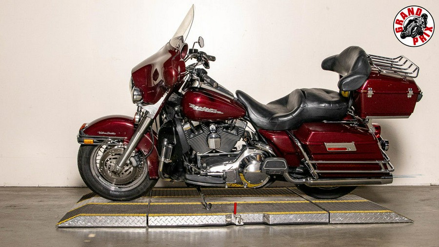 2006 Harley-Davidson® FLHTCUI - Ultra Classic® Electra Glide®