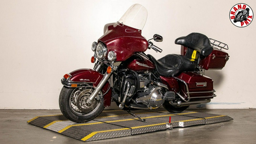 2006 Harley-Davidson® FLHTCUI - Ultra Classic® Electra Glide®