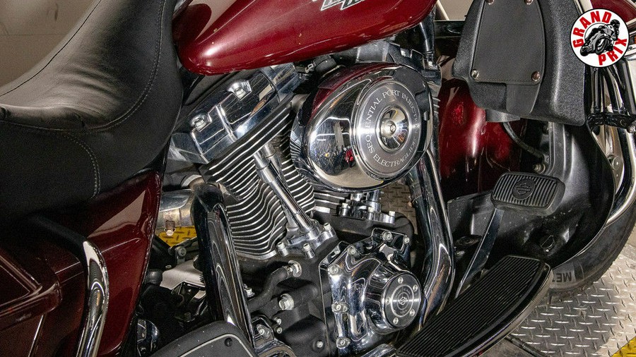 2006 Harley-Davidson® FLHTCUI - Ultra Classic® Electra Glide®