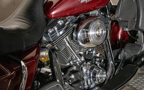 2006 Harley-Davidson® FLHTCUI - Ultra Classic® Electra Glide®