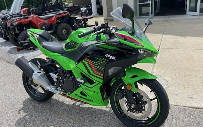 2024 Kawasaki Ninja® 500 KRT Edition SE ABS