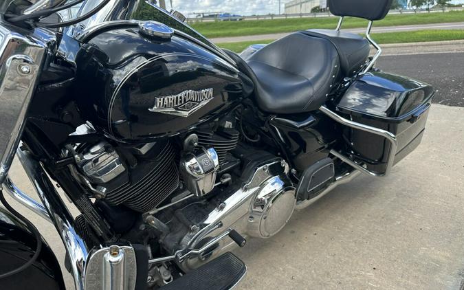 2017 Harley-Davidson Road King