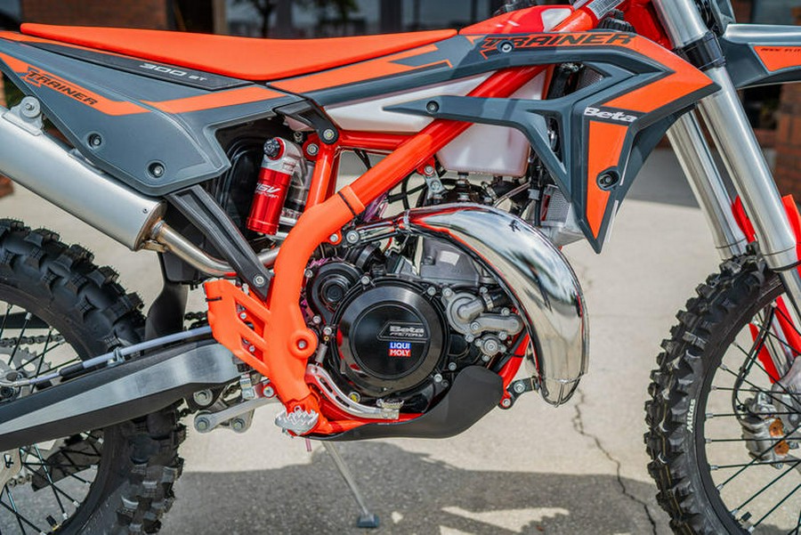 2025 Beta 300 Xtrainer