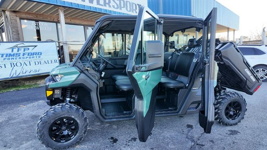 2026 Can-Am® Defender MAX DPS CAB HD10