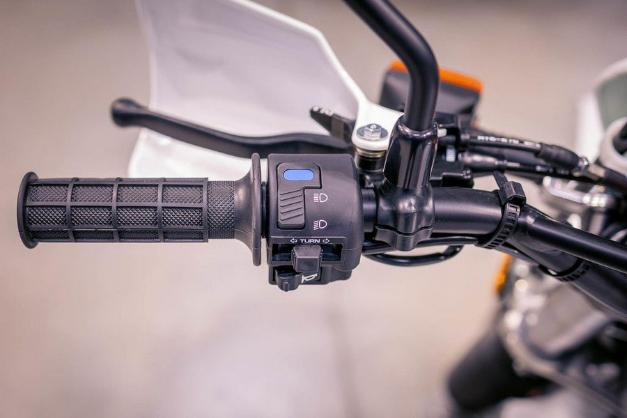 2025 Honda® XR650L