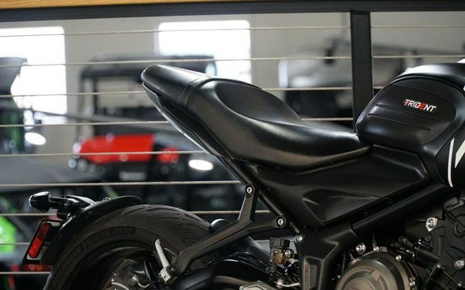 2022 Triumph Trident 660 Sapphire Black