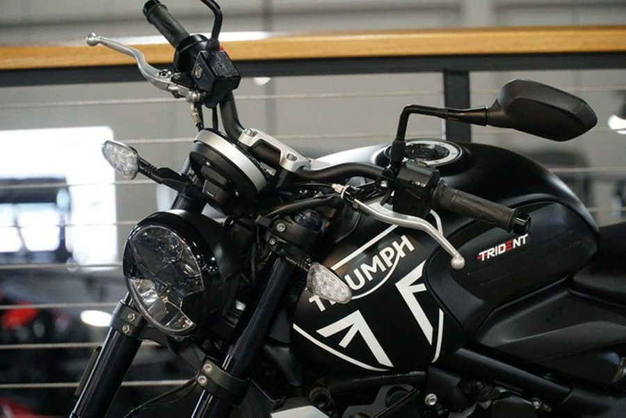2022 Triumph Trident 660 Sapphire Black