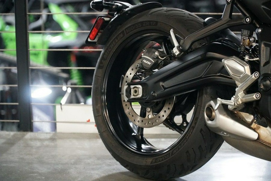 2022 Triumph Trident 660 Sapphire Black
