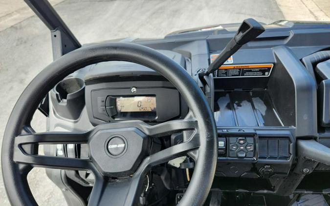 2023 Can-Am Defender XT HD10