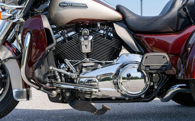 2018 Harley-Davidson® FLHTCUTG - Tri Glide® Ultra