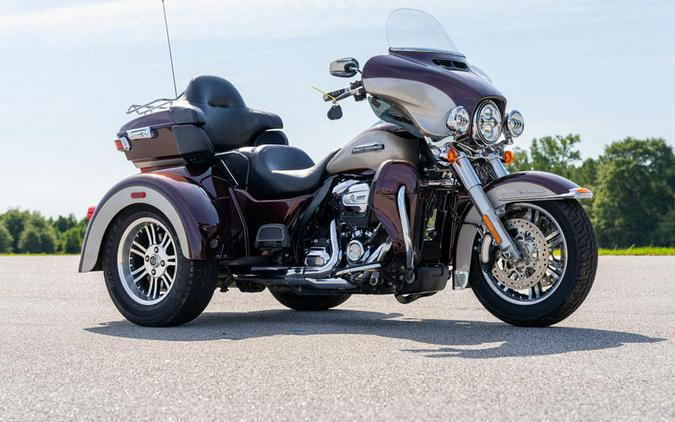 2018 Harley-Davidson® FLHTCUTG - Tri Glide® Ultra