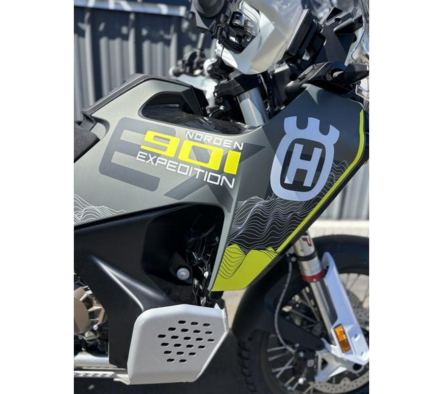 2025 Husqvarna® Norden 901 Expedition