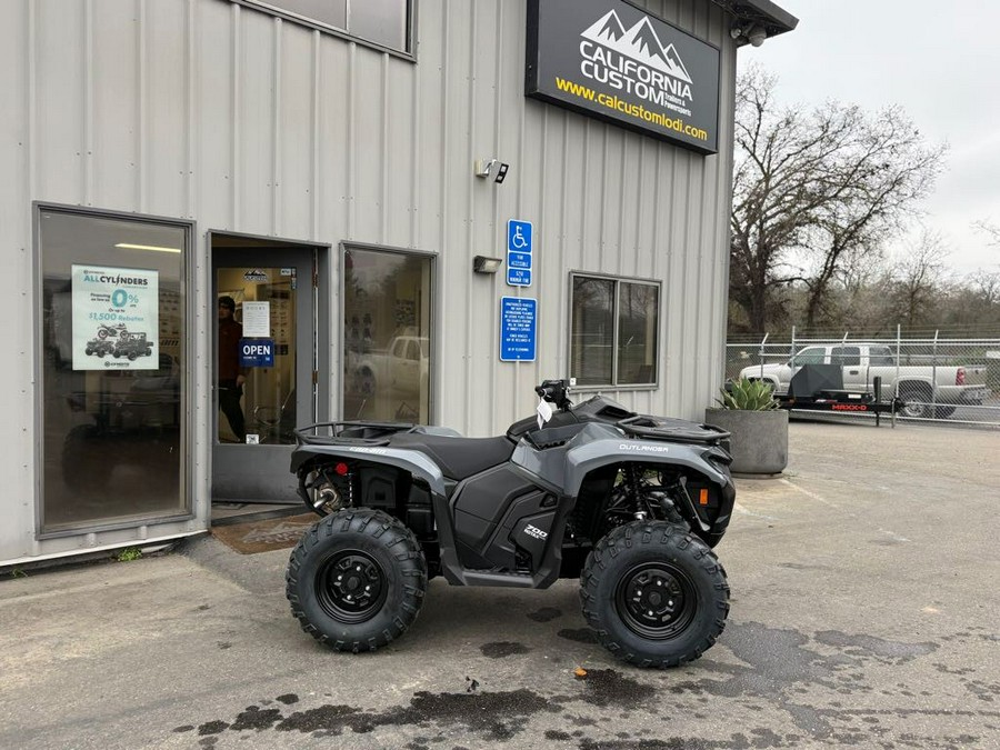 2026 Can-Am Outlander DPS 700 Gray