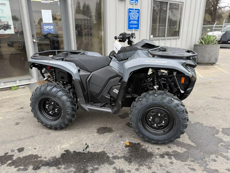 2026 Can-Am Outlander DPS 700 Gray