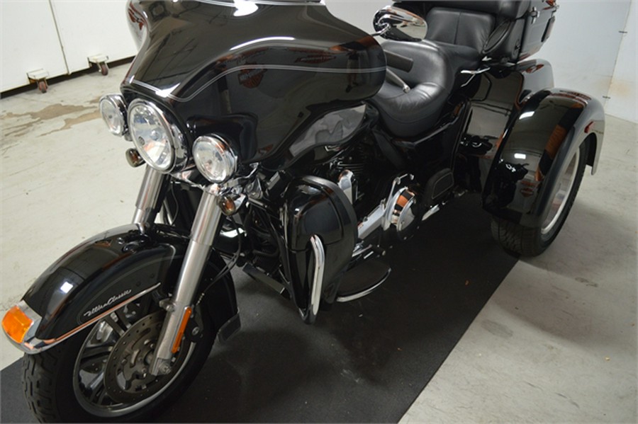 2010 Harley-Davidson FLHTCUTG