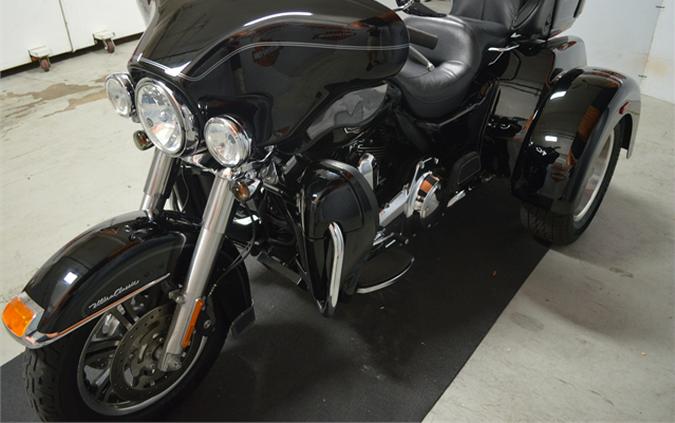 2010 Harley-Davidson FLHTCUTG