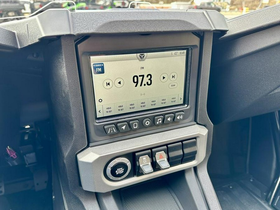 2025 Polaris Slingshot® Slingshot® SL AutoDrive Jet Black