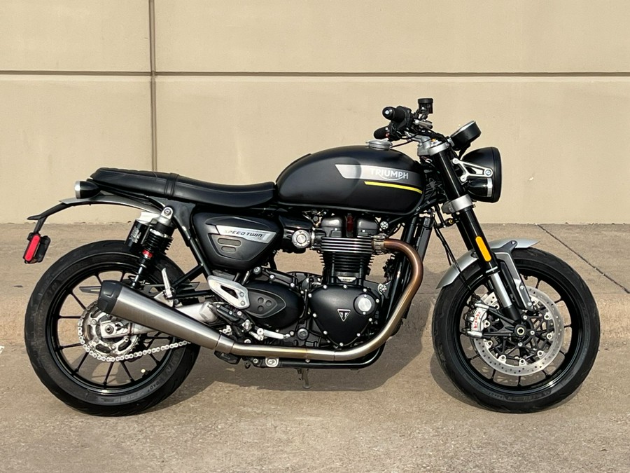 2022 Triumph Speed Twin