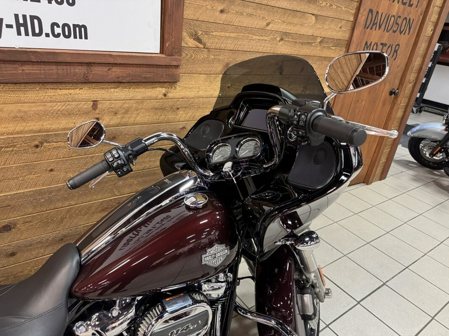 2021 Harley-Davidson® Road Glide® Special Midnight Crimson FLTRXS