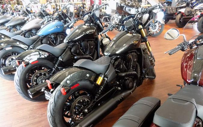 2026 Indian Motorcycle® 101 Scout® Black Crystal with Super Graphite