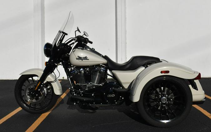 2023 Harley-Davidson Freewheeler FLRT